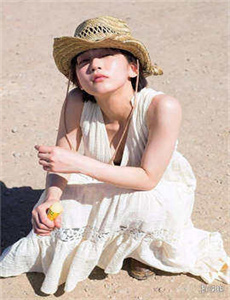 国产漂亮白嫩美女在线观看
